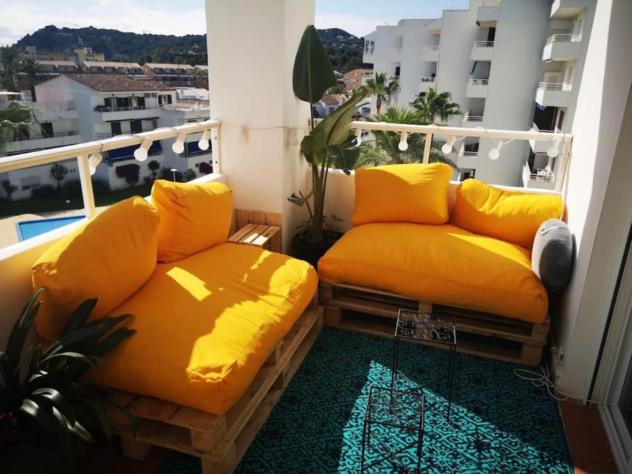 Casa En Urb. Con La Piscina Mas Grande De Javea. Ngoại thất bức ảnh
