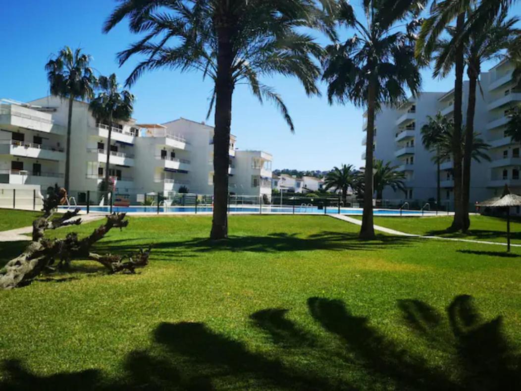 Casa En Urb. Con La Piscina Mas Grande De Javea. Ngoại thất bức ảnh