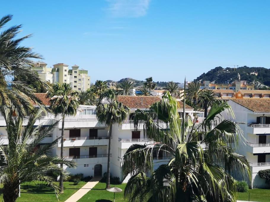 Casa En Urb. Con La Piscina Mas Grande De Javea. Ngoại thất bức ảnh