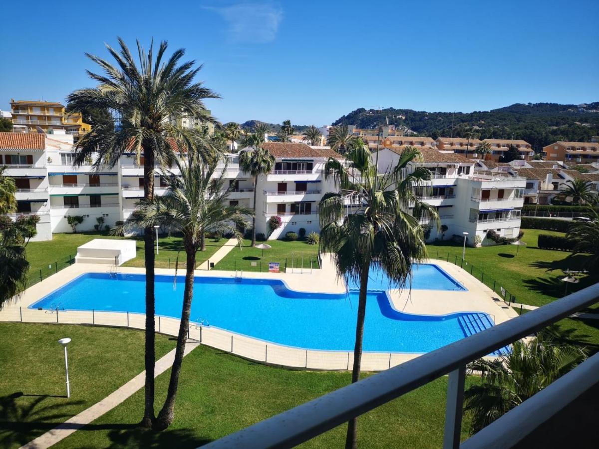 Casa En Urb. Con La Piscina Mas Grande De Javea. Ngoại thất bức ảnh